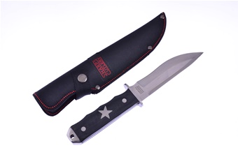 Black Pakkawood Hunterer with Sheath