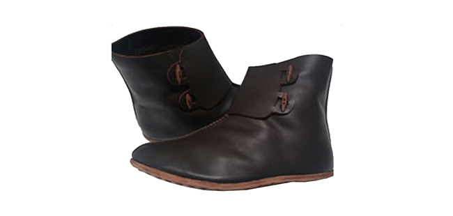 11th C Shoes Size 11