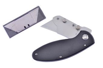 Utility Black 3.75"