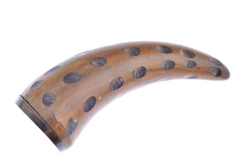 6-8" Cow Horn W/Antique Dotted